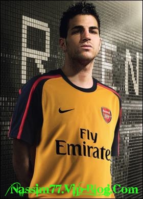 <center>2008 New Away Kit 2009