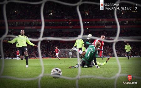 <center>Arsenal 3-0 Wigan