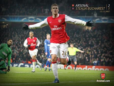 <center>Arsenal 2-1 Steoua